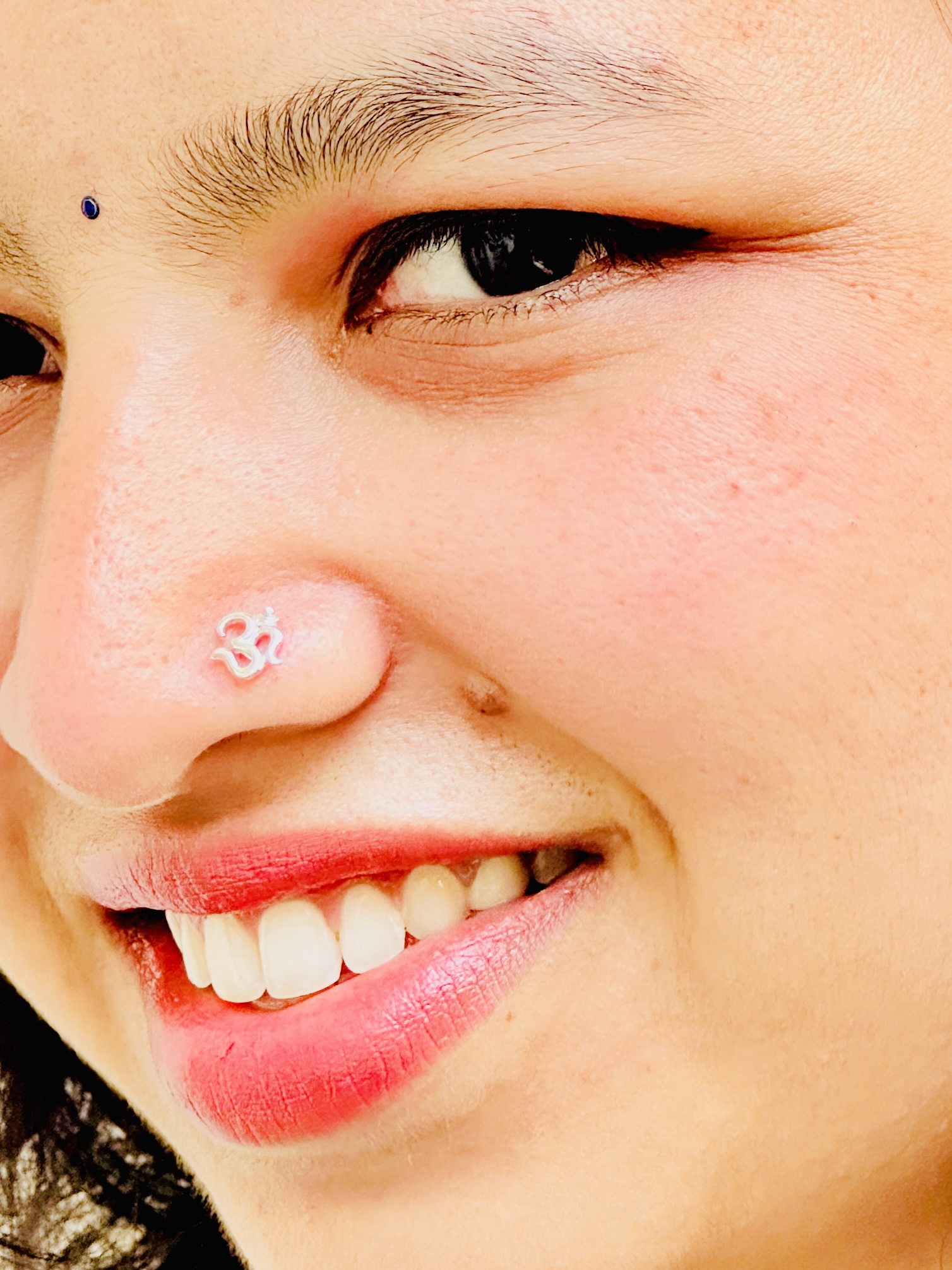 OM 925 Sterling Silver Nose Pin